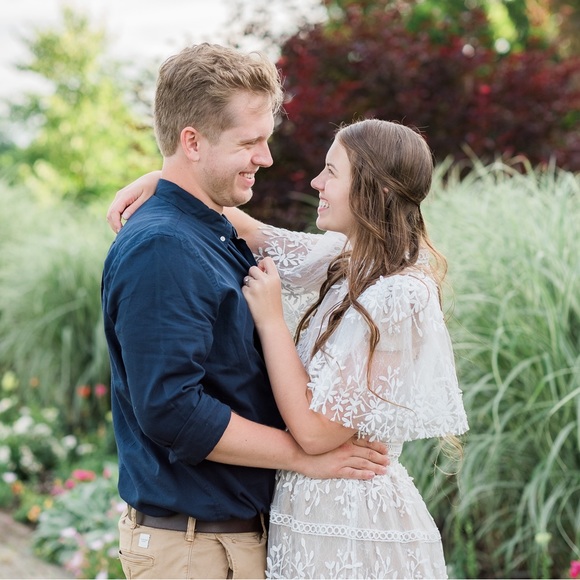 Meet your Posher, Caitlyn - Picture 1 of 3